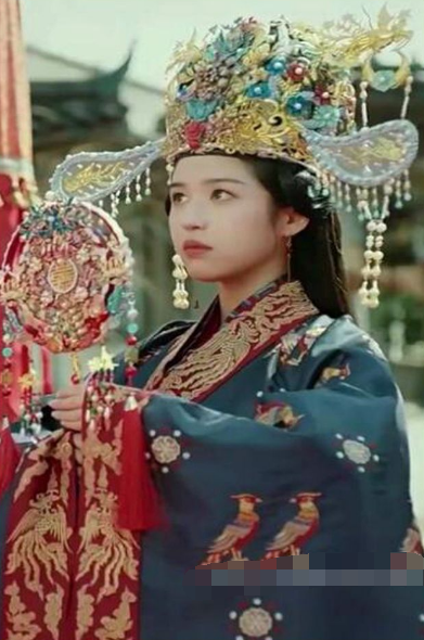 穿书后反派大佬偏宠我第30集